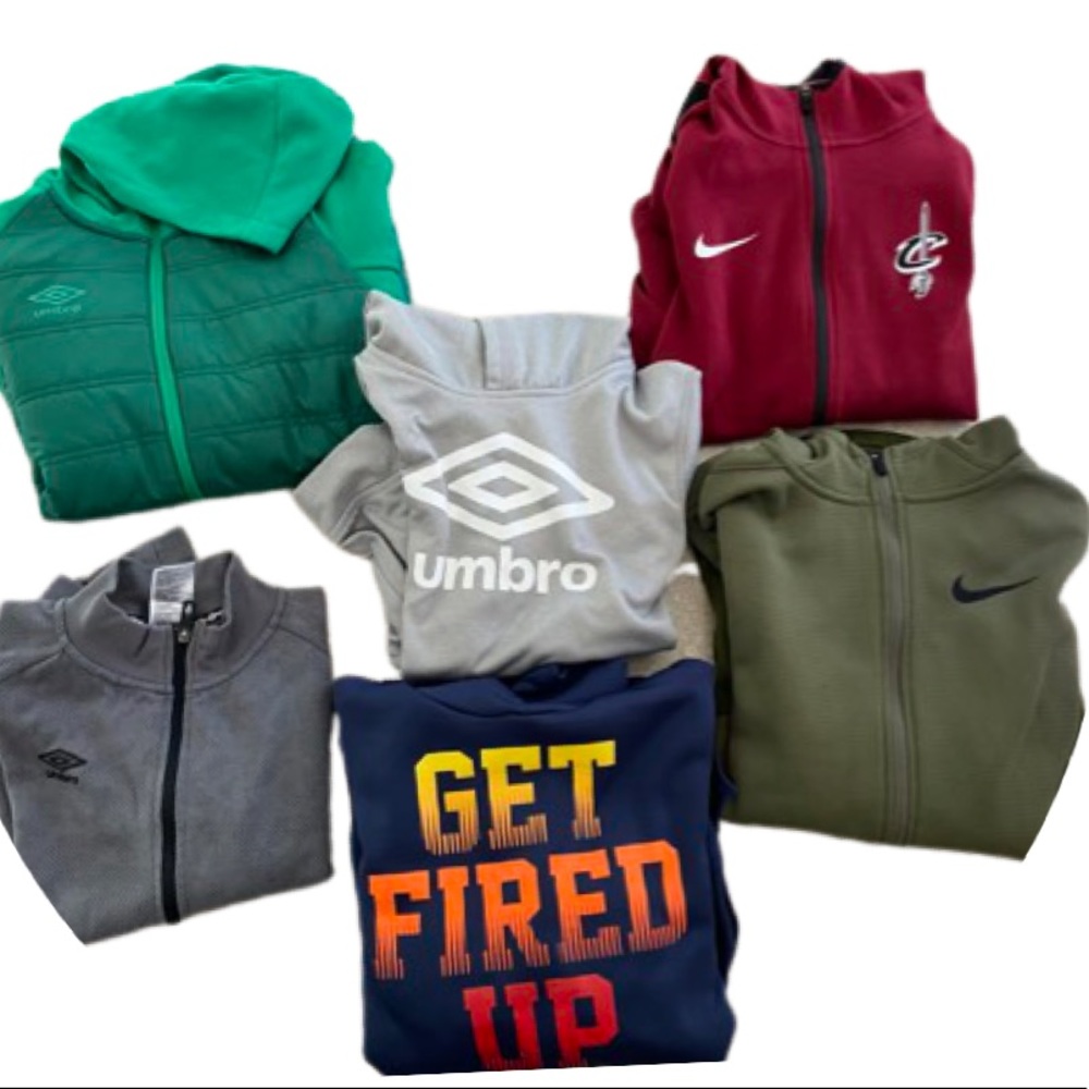 Barely Worn Boys Size 14/16 Lot of Hoodies and Zip-ups